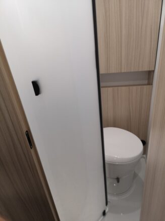 CAMPER MANSARDATO NUOVO SUN LIVING By Adria Mobile A 70 DK MY2025 IN ARRIVO!!!!! - immagine 13