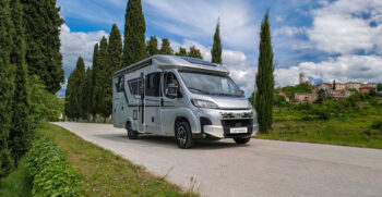 Adria_compact_hero