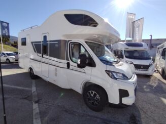ADRIA CORAL XL 660SL 60°anniversario Italian Edition